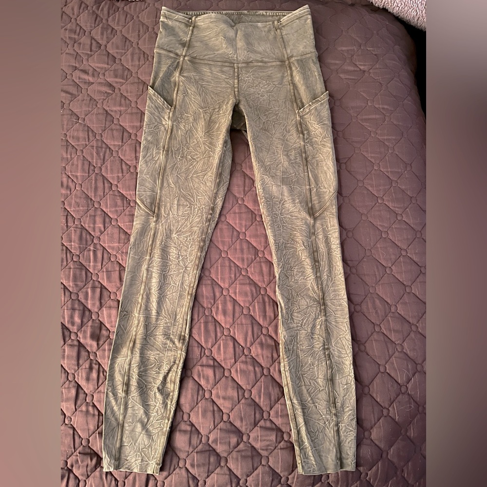 Lululemon leggings